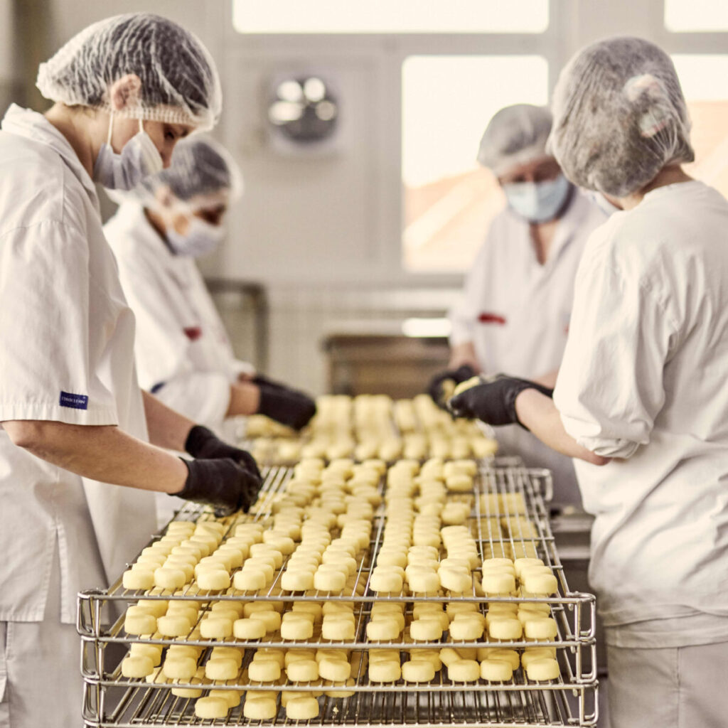 ANG | Birkenstock Cheese Factory 01